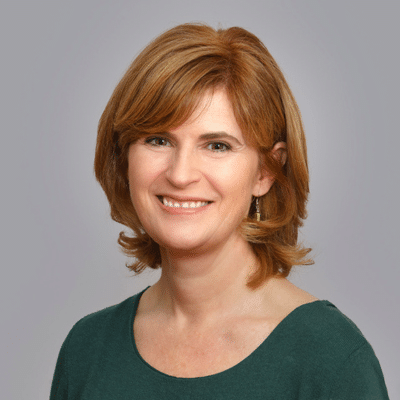 Yvonne Wren headshot