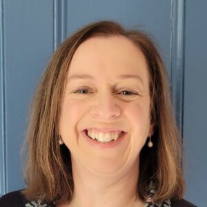 Professor Sara Elin Roberts headshot